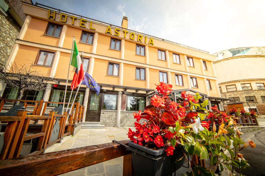 spa hotel cervinia ski slopes